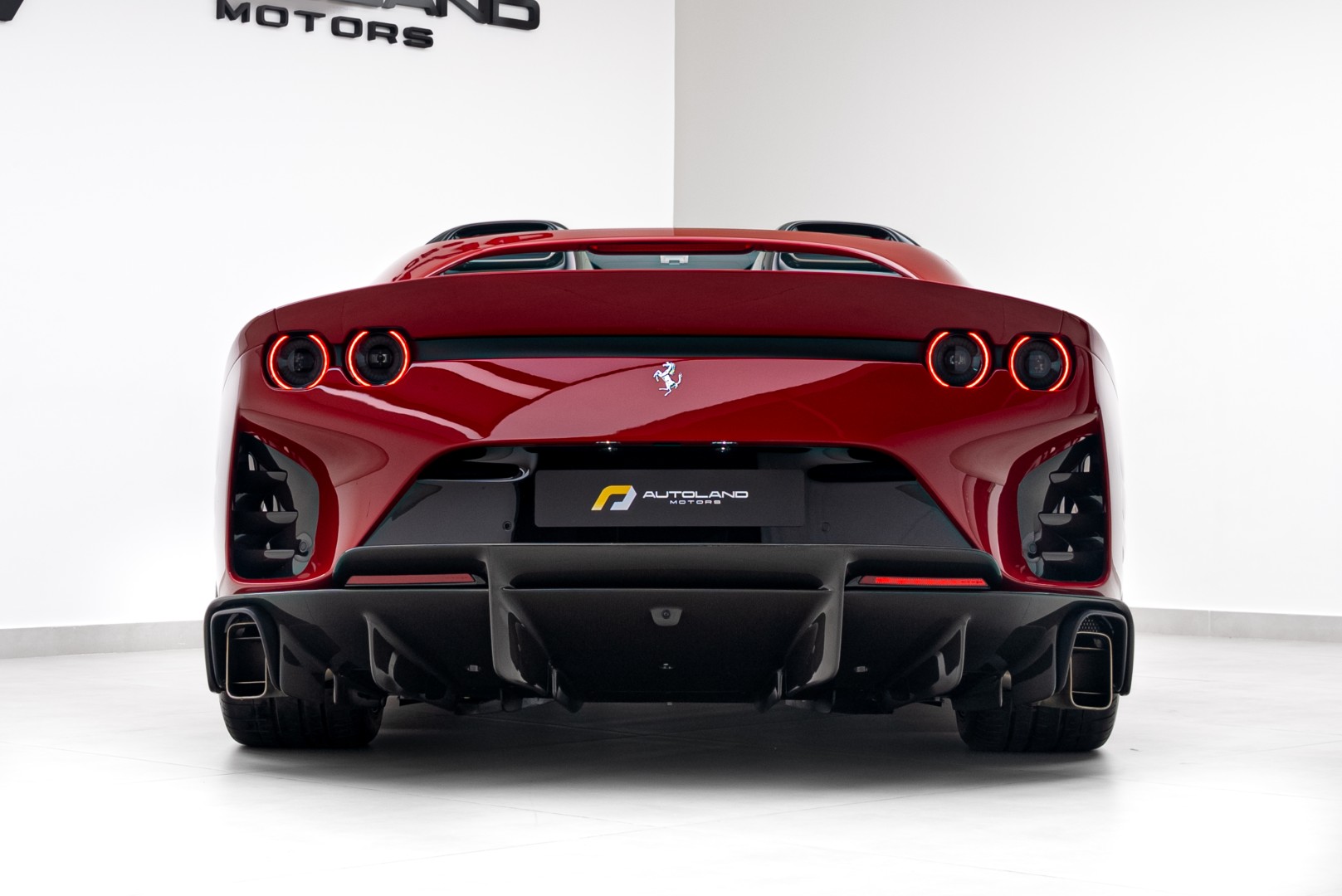 FERRARI 812 COMPETIZIONE APERTA